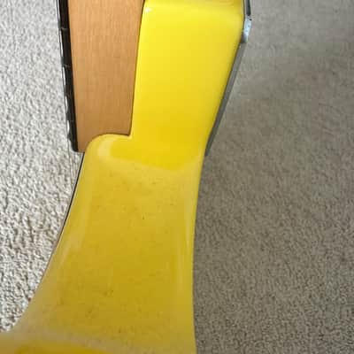 Original 2002 Fender Tom Delonge Limited Edition Stratocaster Strat Graffiti Yellow image 7