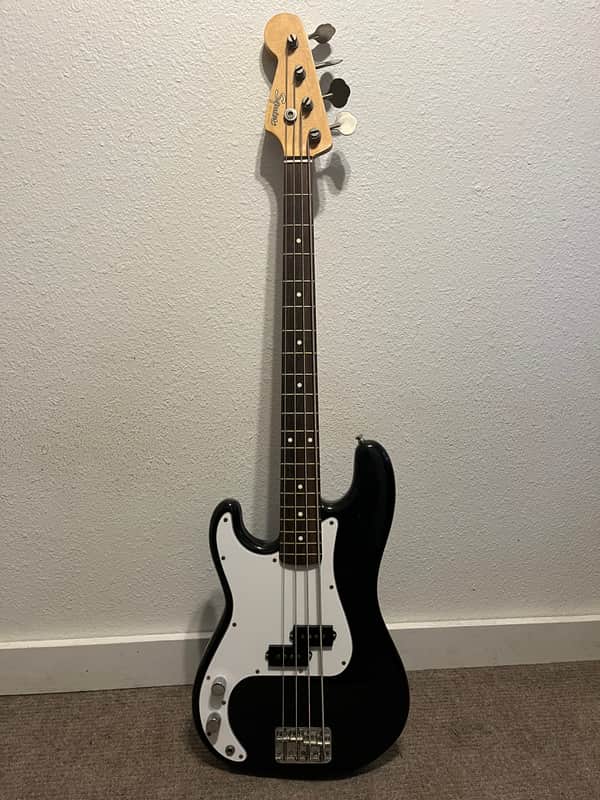 Squier Made in Korea P Bass (Young Chang) 1987 - Black Gloss image 1