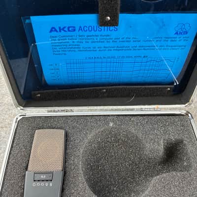 AKG C414 B XLS Large Diaphragm Multipattern Condenser Microphone 2000s - Black image 9
