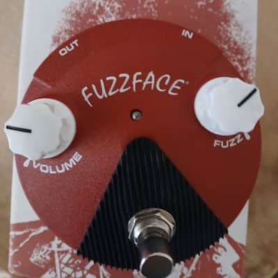 Dunlop FFM6 Band Of Gypsys Fuzz Face Mini 2015 - Present - Red image 3