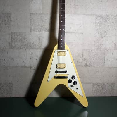 Aria Pro II Flying V FV-650D 1981 White Dimarzio Super Distortion image 1