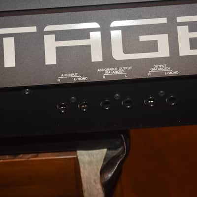 Yamaha Montage M8x 88-Key Synthesizer  Black image 12