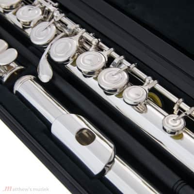 Yamaha Flute - YFL 212 image 3