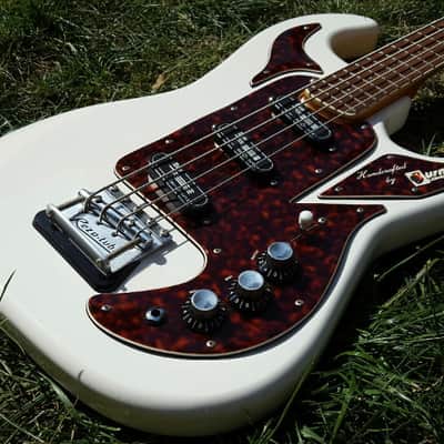 Burns Shadows Bass , British , Custom Shop 2000 White image 1
