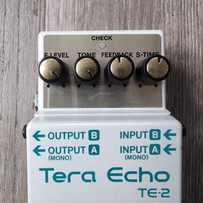 Boss TE-2 Tera Echo 2013 - Present - White image 2