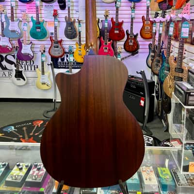 Taylor 314ce V-Class Grand Auditorium Acoustic-electric Guitar - Natural image 7
