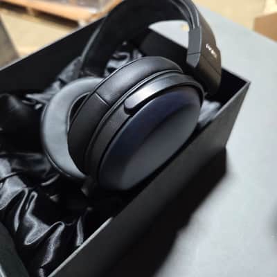 Fostex TH1000RP Audiophile Planar Magnetic Over-Ear Headphones (B-Stock) image 2