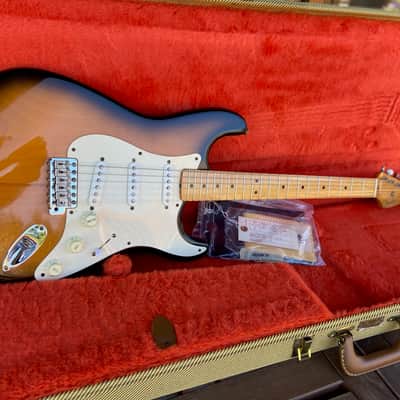 Fender American Vintage '57 Stratocaster 1990s - 2-Color Sunburst image 4
