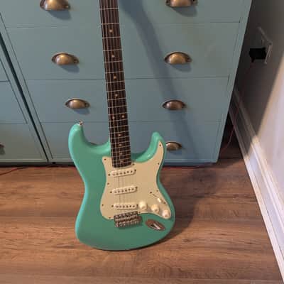 Fender Vintera III Early '60s Stratocaster 2025 - Present - Sea Foam Green image 1