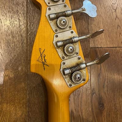 FENDER 62 Jazz Bass Relic Custom Shop 2012 Candy Apple Red image 12