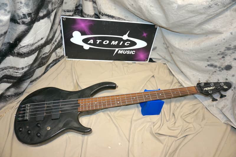 Peavey GV 5-string Bass Guitar Black * Graphite Neck * - For The Locals image 1