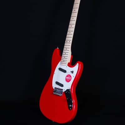 Squier Sonic Mustang, Maple FB, Torino Red image 6