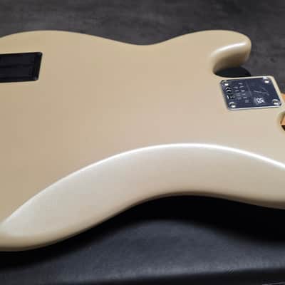 Fender Player Plus Precision PJ Bass BRAND NEW 4-String Active EQ Preamp Precision Jazz PJ Professional Pro Bass Guitar Noiseless Pickups Olympic Pearl White image 17