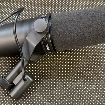 Shure SM7B Cardioid Dynamic Microphone - Pre Owned