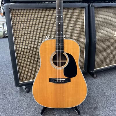 Martin Standard Series D-28 2002 - Natural image 4