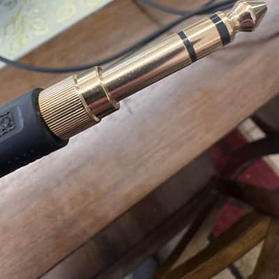 Beyerdynamic DT-880 Pro. Semi-Open Studio Headphones. image 17
