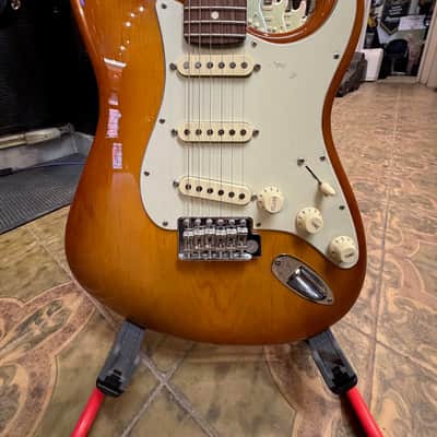 Fender American Performer Stratocaster 2021 - Sienna Sunburst image 1