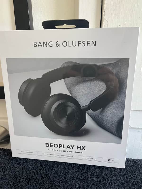 Bang & Olufsen BEOPLAY HX wireless headphones 2026 - Black image 1