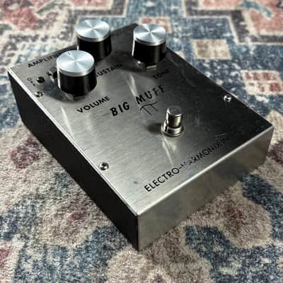 1970s Electro-Harmonix Big Muff Pi Triangle V1 Vintage Triangle Fuzz Guitar Effect Pedal! image 3