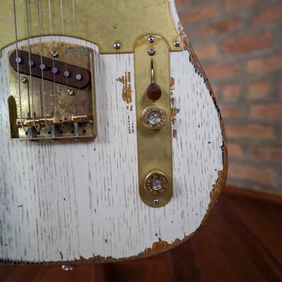 Paoletti Nancy Loft SH “Relic White Over Sunburst” Handcrafted Italian Reclaimed Chestnut Roasted Maple image 8