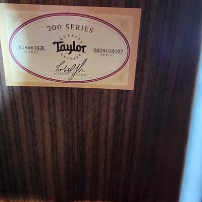 Taylor 214ce DLX 2014 - Present - Natural image 2