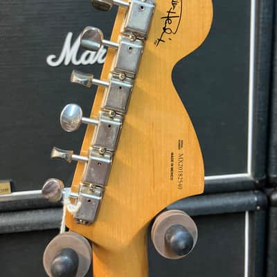 Fender Jimi Hendrix Artist Series Signature Stratocaster 2015 - Present - Olympic White image 7