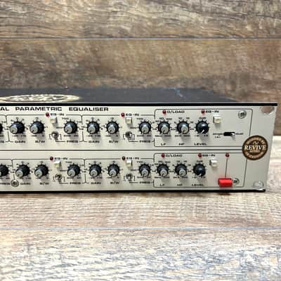 Revive Audio Modified: Klark Teknik DN410 Dual Parametric Equalizer, excellent-Output Transformers image 5
