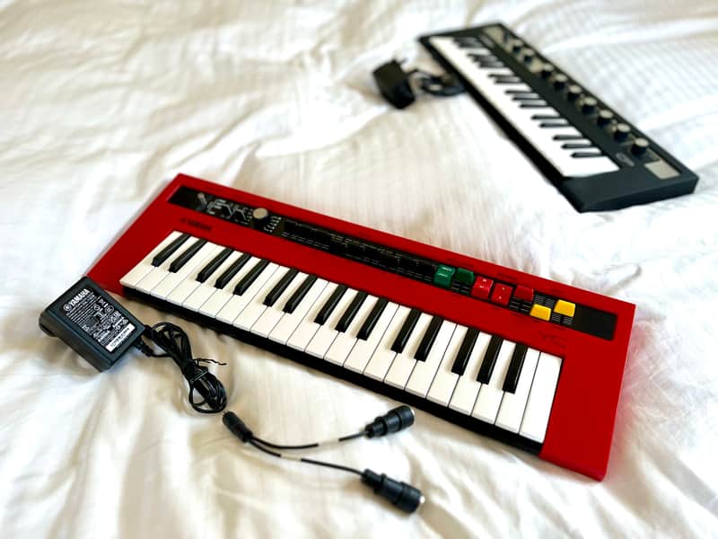 Yamaha Reface YC Mini Mobile Keyboard - all analog feel -red image 1