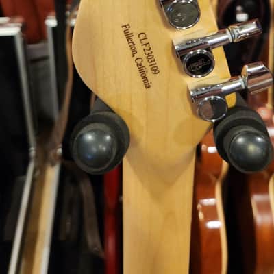 G&L USA Limited Edition ASAT Classic Thinline Semi Hollow 2-Tone Goldburst Metallic image 5