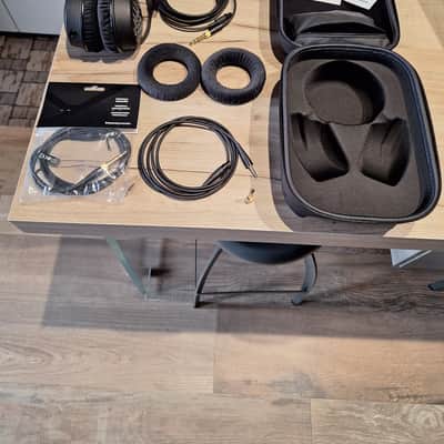 Beyerdynamic DT 1990 PRO 250 Ohm Open Back Studio Headphones 2010s - Silver image 1