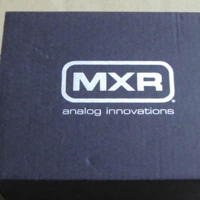 lightly handled - some imperfections MXR EMPTY BOX ONLY for M75 Super Badass Distortion (NO pedal / NO paperwork) specifically from 2015 (2010s - 2020s) - BOX: Black Cardboard / LABEL: Light Gray & Black/ GRAPHIC: Silver image 19