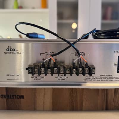  DBX 165 Compressor – 1970s Vintage (240V) – Serviced image 3