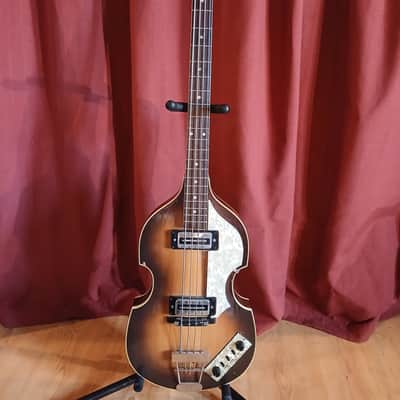 1979 - 1984 Hofner 500/1 Violin Bass - Sunburst - COA by No.Tom, Denmark Street – repaired headstock - UK image 4