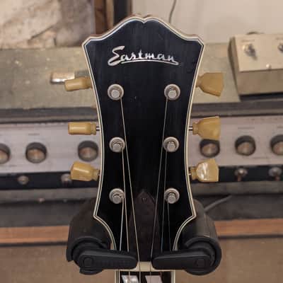 Eastman T59/VRD 2021 - Red Antique Varnish image 3