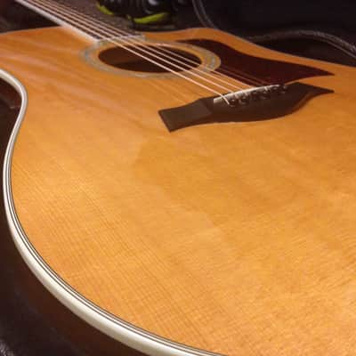 Taylor 810-CE 2001. Best offers accepted. Beautiful well kept. OHSC image 7