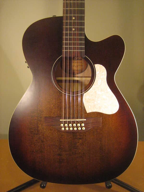 Art & Lutherie Legacy CW QIT 12-String Acoustic-Electric Guitar