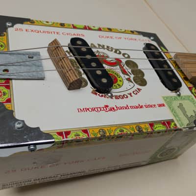 Handmade Cigar Box Guitar 3-String Electric "Swamp Thing" Awesome image 4