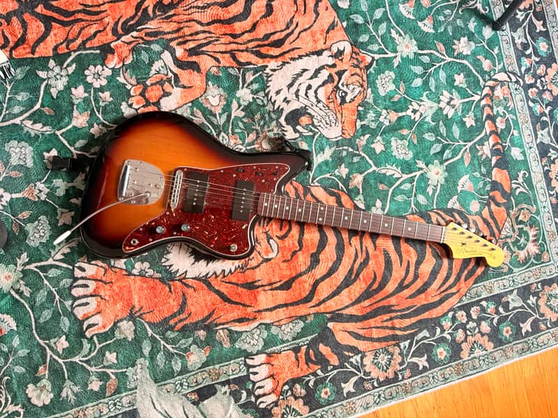 Fender Classic player jazzmaster  2012 - Sunburst