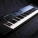 Yamaha DX27s