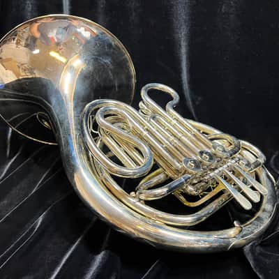 Holton H179 with Cantesanu Leadpipe image 3