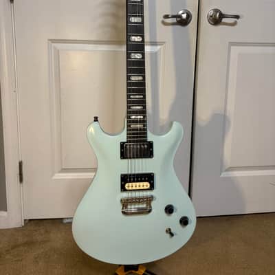 Knaggs Keya 2021 - Sonic Blue image 1