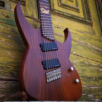 MC Guitars MC-72 | Multiscale | 7 stringer 2016 Natural Walnut image 16