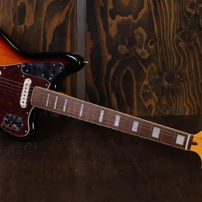 Squier Classic Vibe '70s Jaguar 3-Colour Sunburst image 8