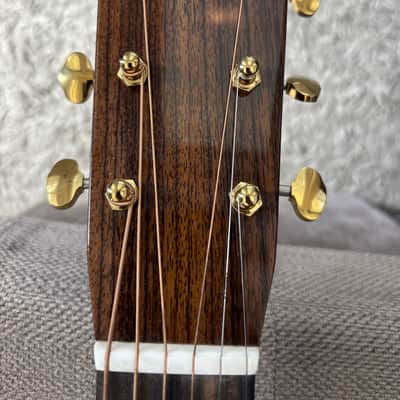 Martin 000-28 Short Scale Modern Deluxe Sitka Spruce / Rosewood OM 2019 - Present - Natural image 6