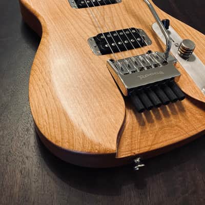 Rocca 1 Headless Guitar -  Special Edition with Tremolo image 5