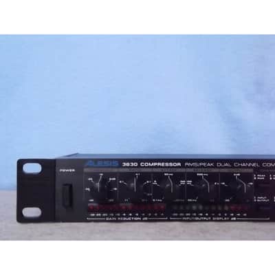 Alesis 3630 Dual-Channel Compressor / Limiter with Gate image 2