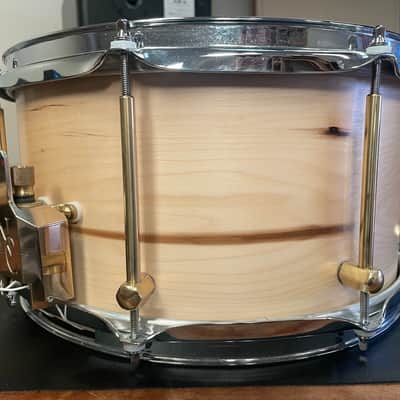 Noble & Cooley 7x13 Solid Shell Classic Snare Drum - Tulip image 3