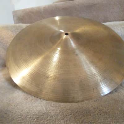 Zildjian Vintage Avedis 16 inch crash cymbal 1107 grams 1970s excellent! image 3