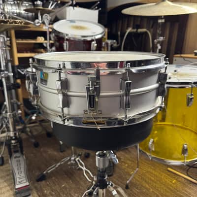 Ludwig Acrolite Snare Drum 5” x 14” 70’s - 80’s image 3