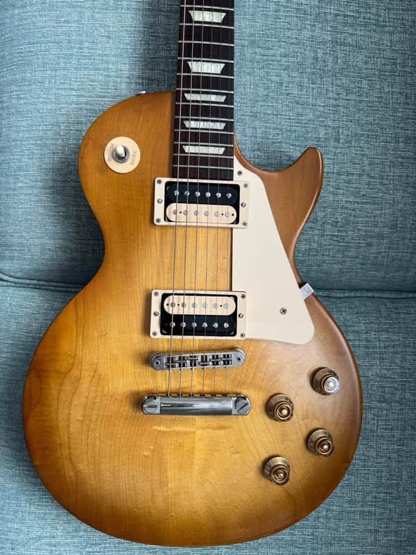 Gibson Les Paul Tribute Custombuckers 50s Wiring Honeyburst Gibson Soft Case Preview Video image 1